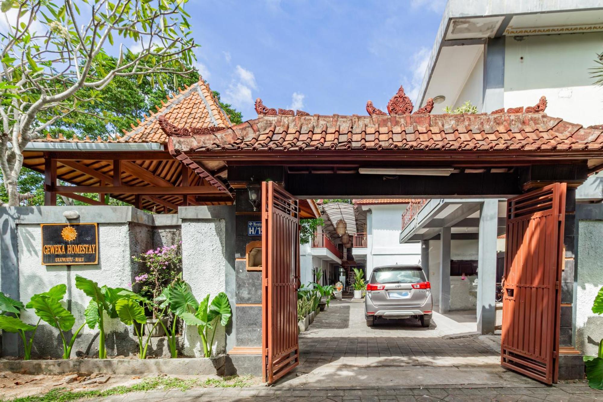 Capital O 93944 Geweka Homestay Jimbaran  Bagian luar foto