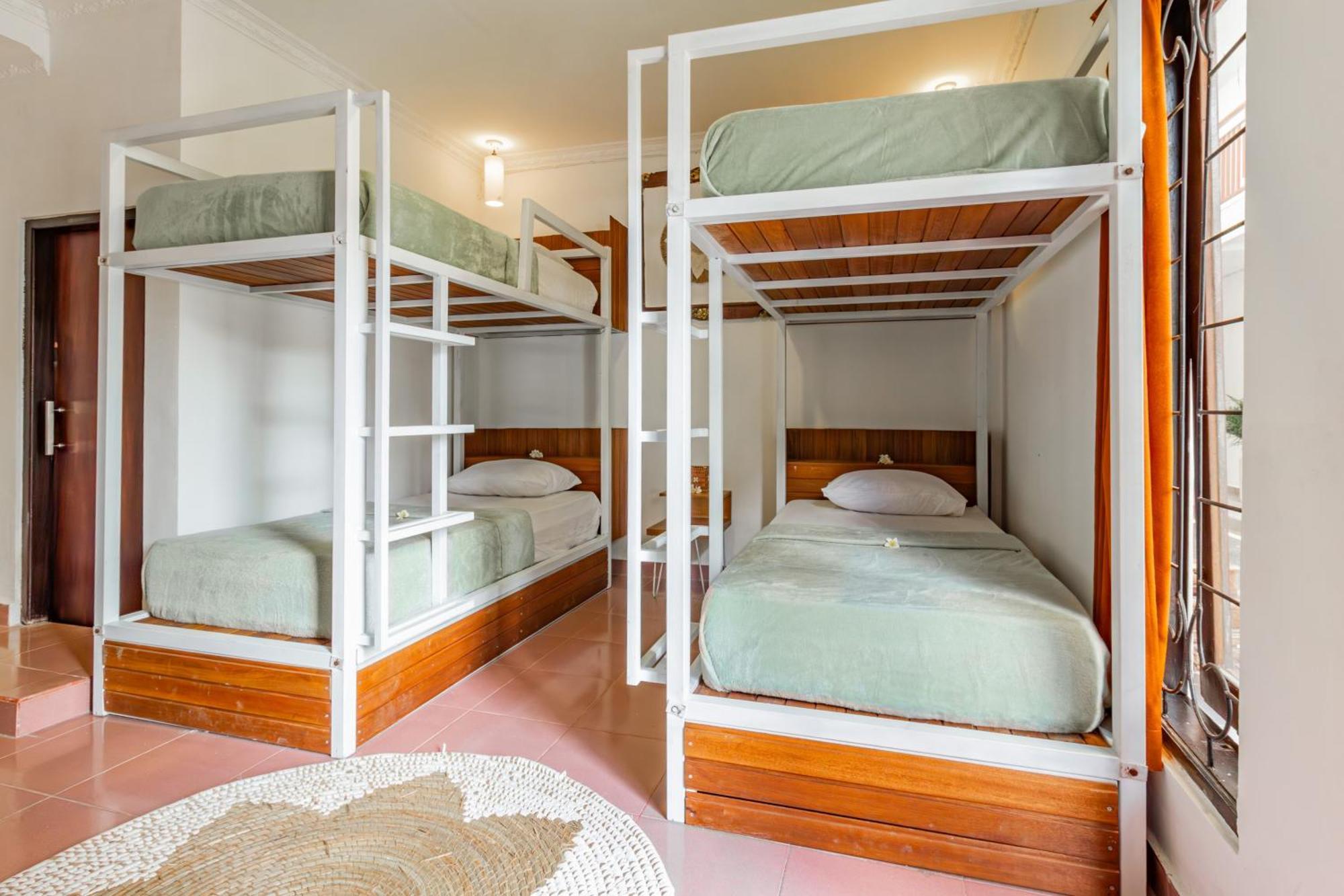 Capital O 93944 Geweka Homestay Jimbaran  Bagian luar foto