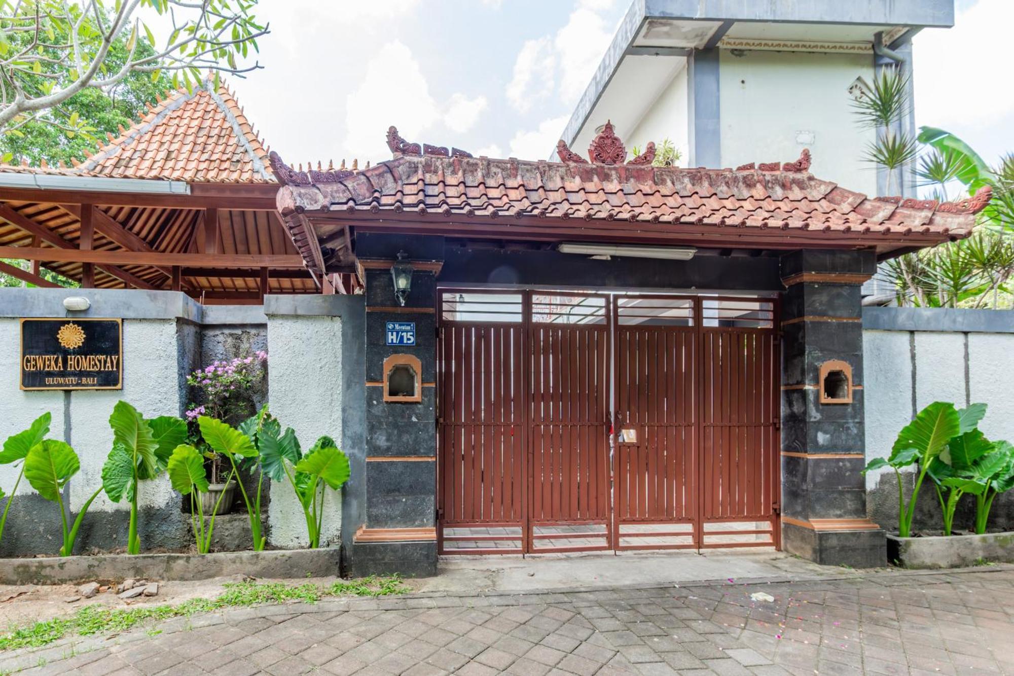 Capital O 93944 Geweka Homestay Jimbaran  Bagian luar foto