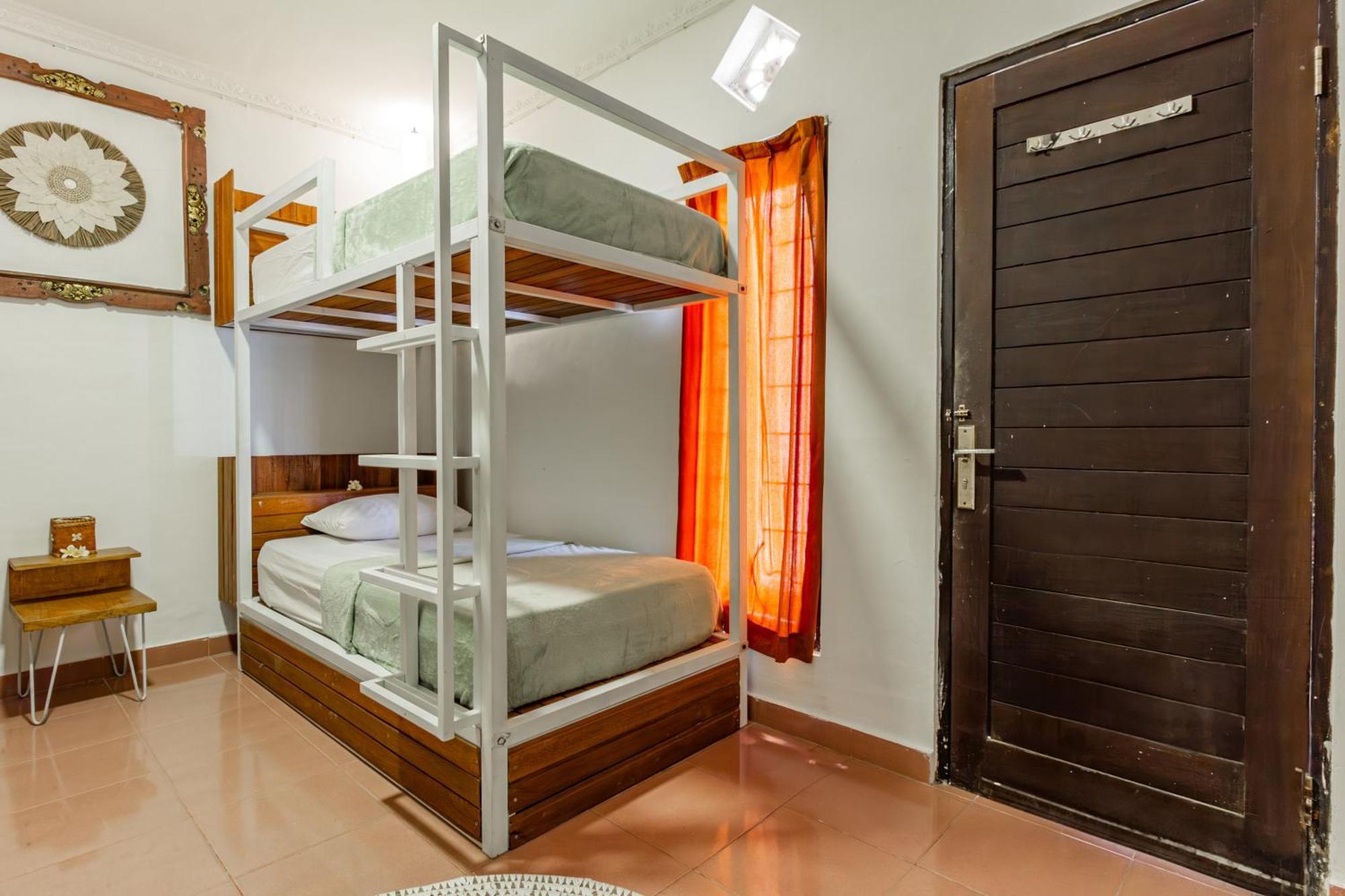 Capital O 93944 Geweka Homestay Jimbaran  Bagian luar foto